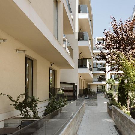 Pure Apartment Bukarest Exteriör bild